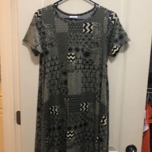 Xs Carly worn a few times